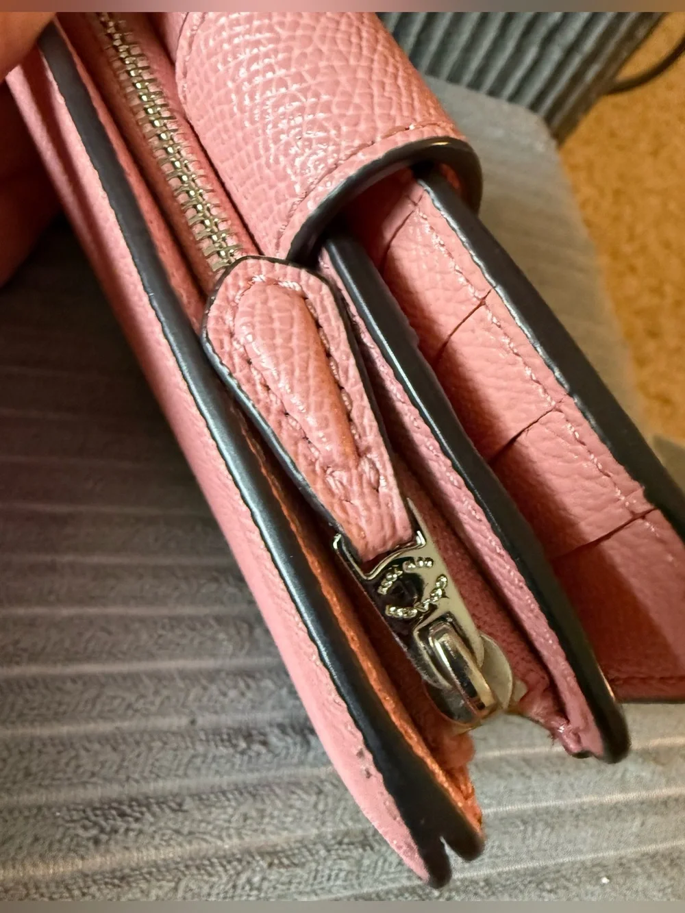 READ Coach Blush Pink Pebbled Leather Snap Wallet Crossgrain
